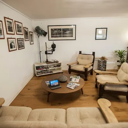 La Casa Inclinata Hébergement de vacances *