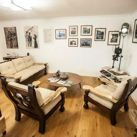 Сasa de vacaciones La Casa Inclinata