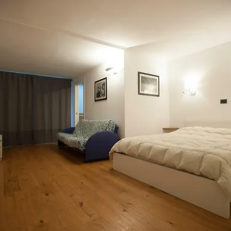 Сasa de vacaciones La Casa Inclinata Matera