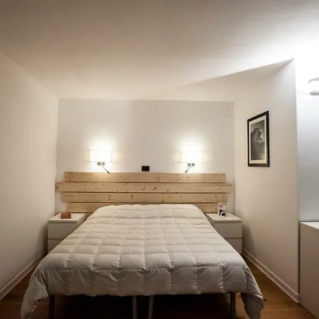 La Casa Inclinata